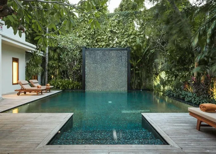 Awarta Luxury & Bali 酒店