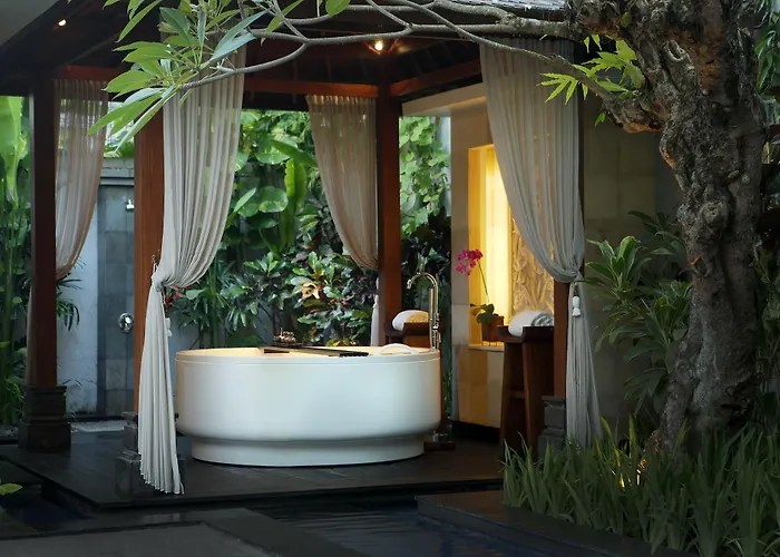 酒店 Awarta Luxury & Bali 5*