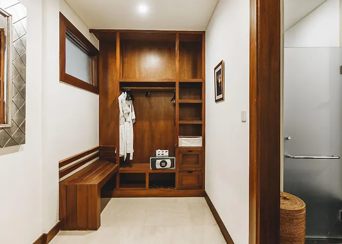 Awarta Luxury & Bali 酒店 努沙杜瓦