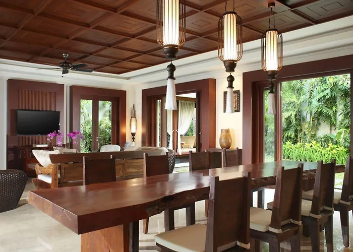 Awarta Luxury & Bali 酒店