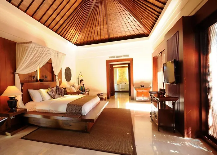 Awarta Luxury & Bali 5* 努沙杜瓦