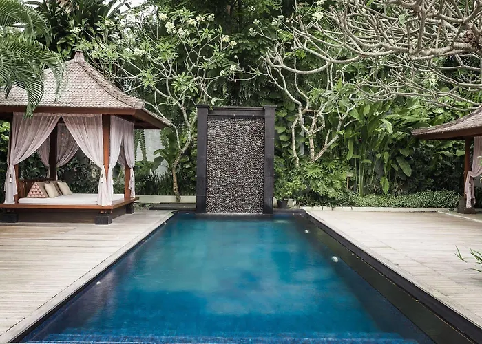 Awarta Luxury & Bali 酒店